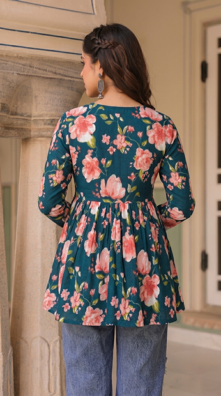 Alia V Neck Short Kurti